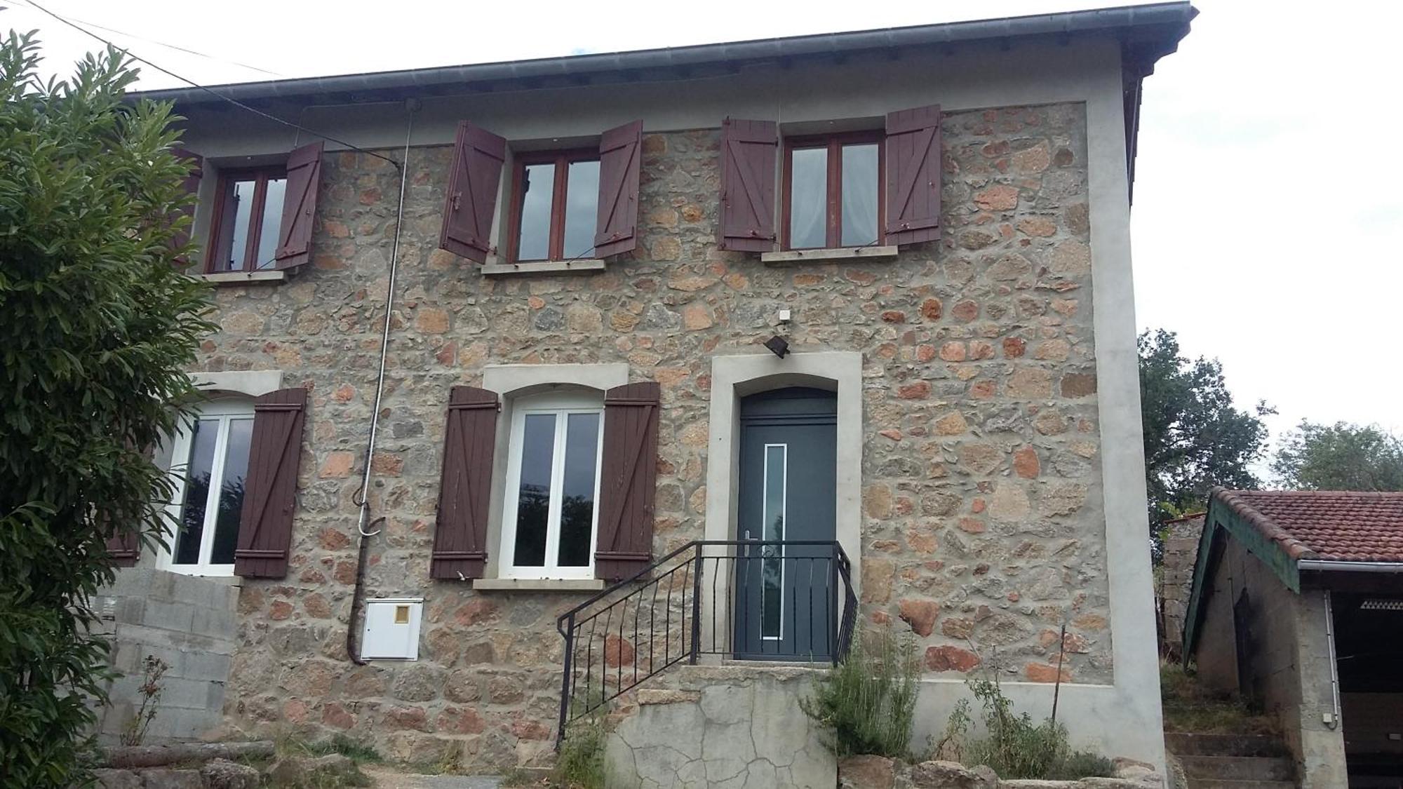 La Clef Des Champs - Gite 9 Personnes Entre Lyon Et St-Etienne 勒哈斯 外观 照片